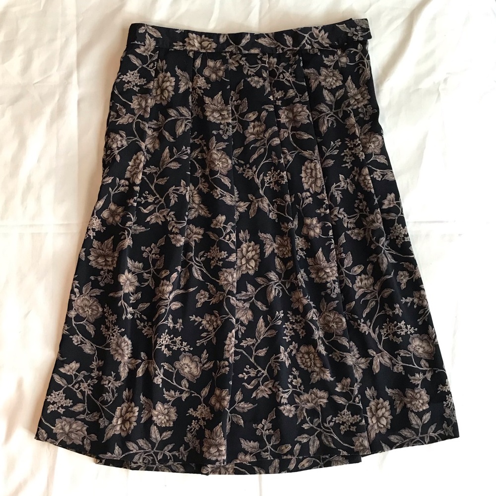 KORET Vintage Navy Floral Midi Skirt with Pockets